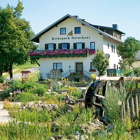 Hildegard Naturhaus Kirchberg bei Mattighofen Екстер'єр фото