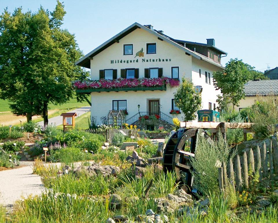 Hildegard Naturhaus Kirchberg bei Mattighofen Екстер'єр фото
